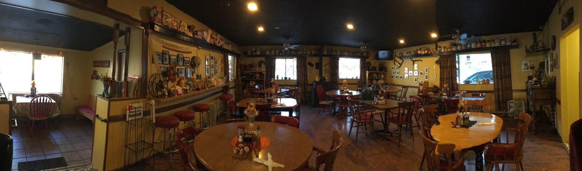 Dusty Boots Motel & Cafe คลาวด์ครอฟท์ ภายนอก รูปภาพ